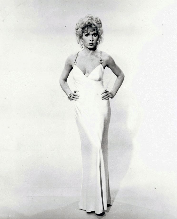 Stella Stevens