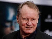 Stellan Skarsgård