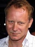 Stellan Skarsgård