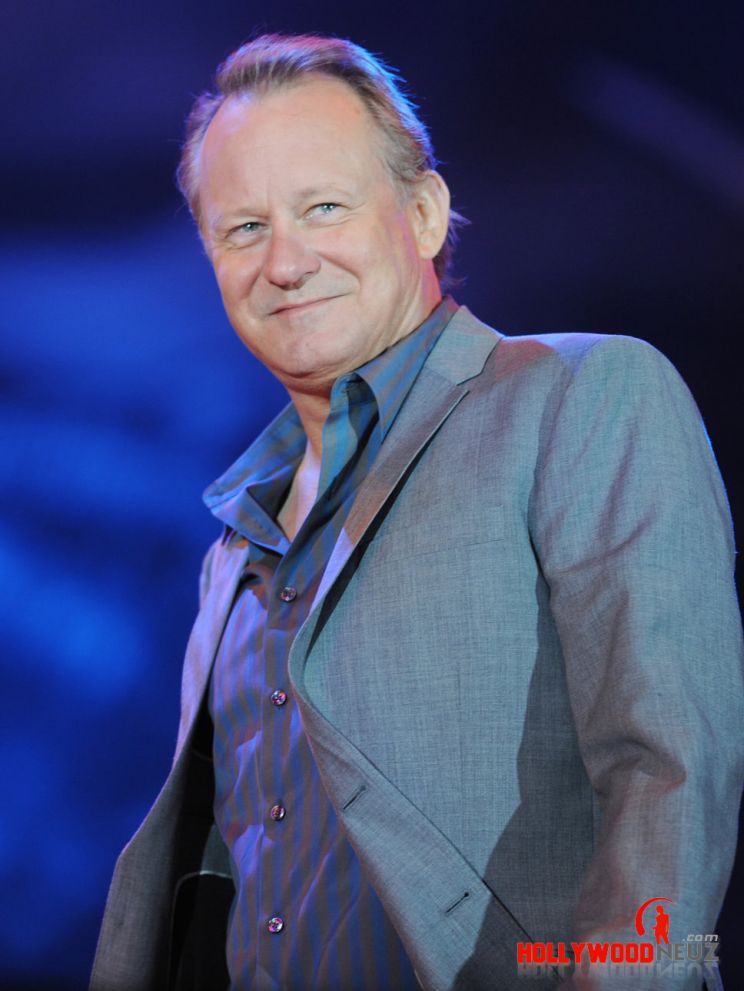 Stellan Skarsgård