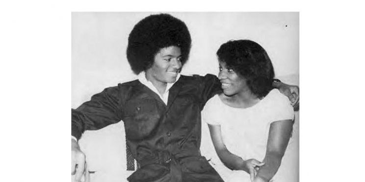 Stephanie Anne Mills