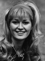 Stephanie Beacham