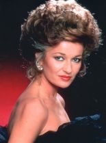 Stephanie Beacham photo