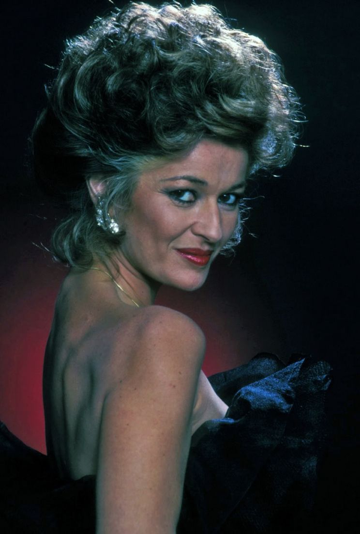 Stephanie Beacham