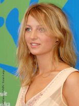 Stéphanie Crayencour #3599108 picture (Portrait Medium)