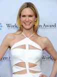 Stephanie March