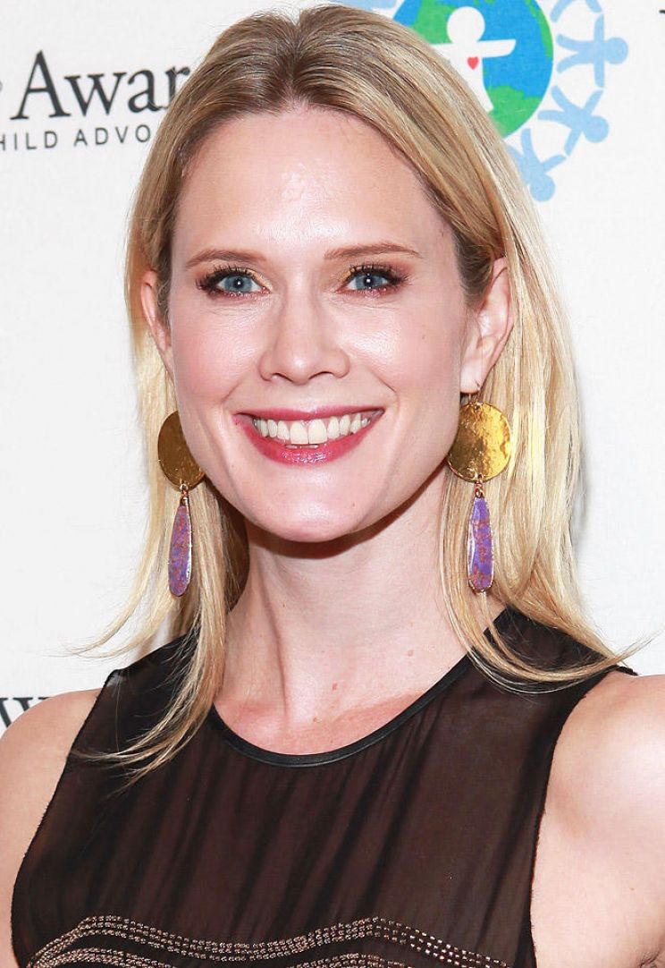 Stephanie March