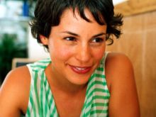 Stephanie Szostak photo