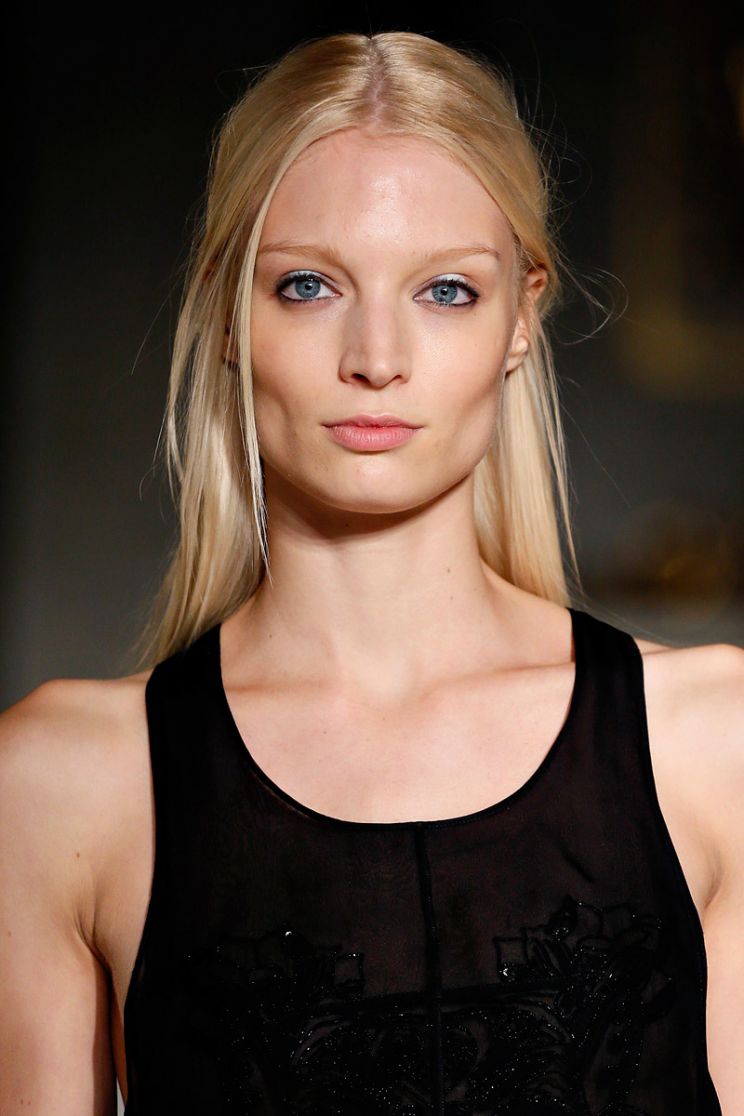 Stephanie Van Dyck