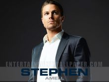 Stephen Amell