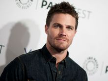 Stephen Amell