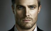 Stephen Amell