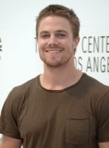 Stephen Amell