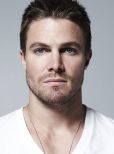 Stephen Amell