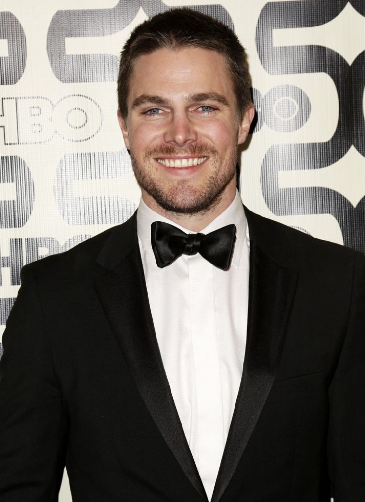 Stephen Amell