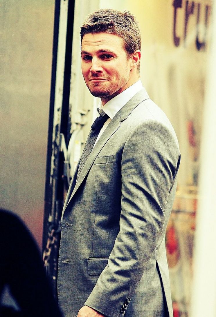 Stephen Amell