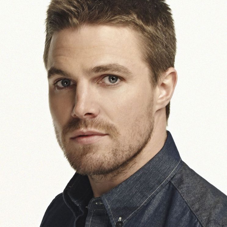 Stephen Amell