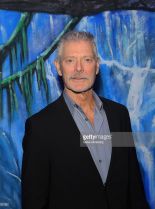 Stephen Lang