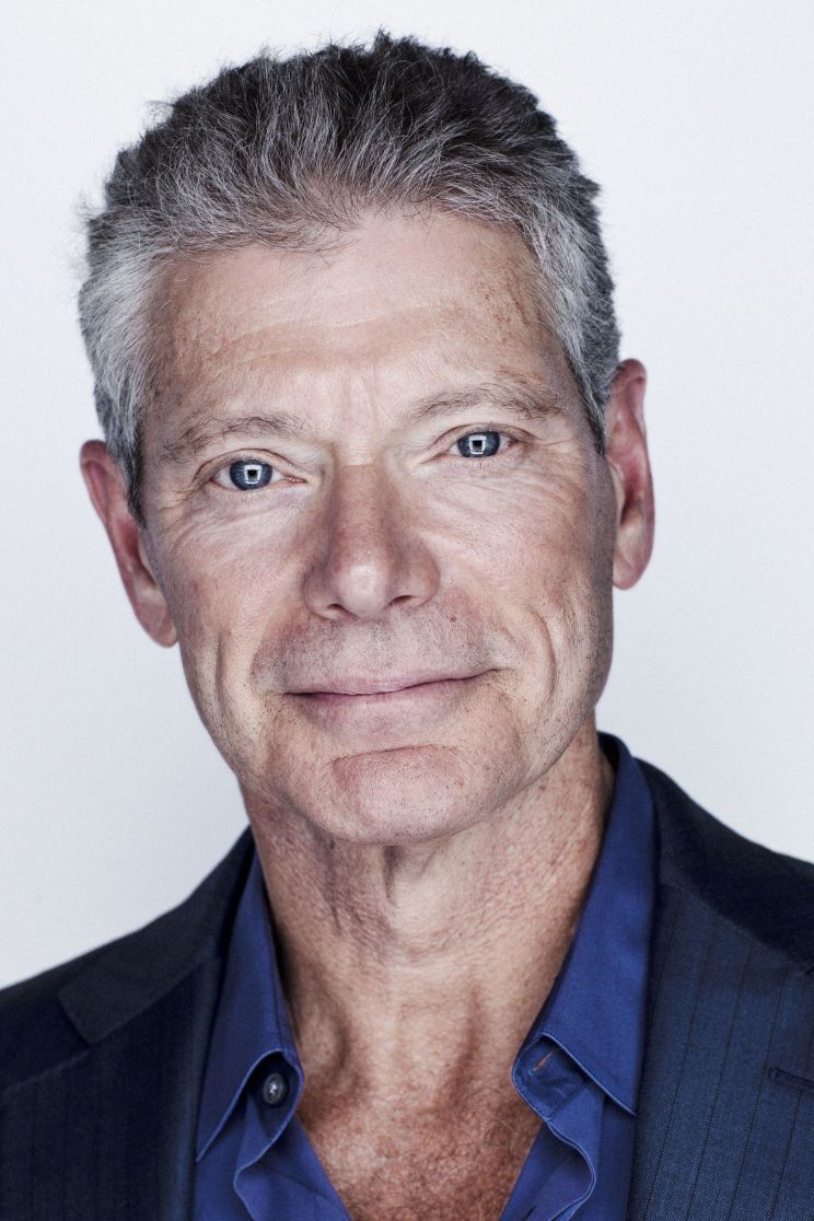 Stephen Lang