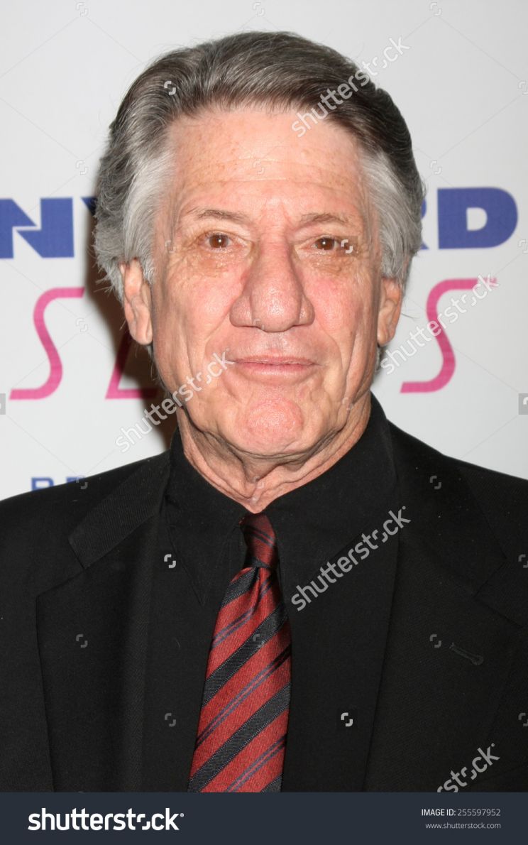 Stephen Macht