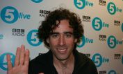 Stephen Mangan