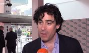 Stephen Mangan