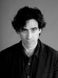 Stephen Mangan