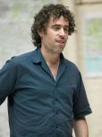 Stephen Mangan