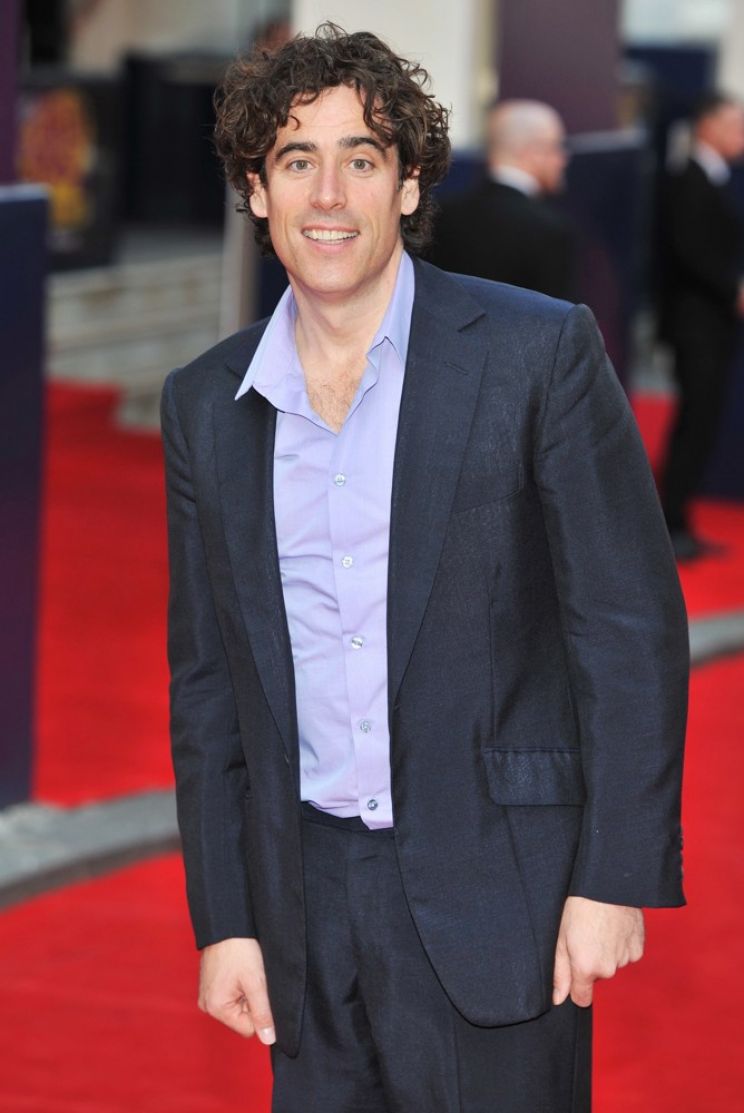 Stephen Mangan