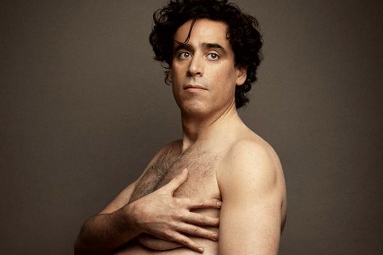 Stephen Mangan