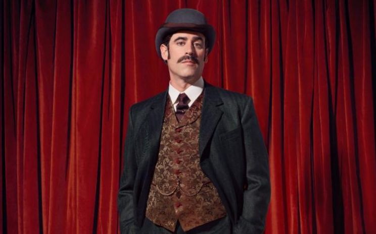 Stephen Mangan