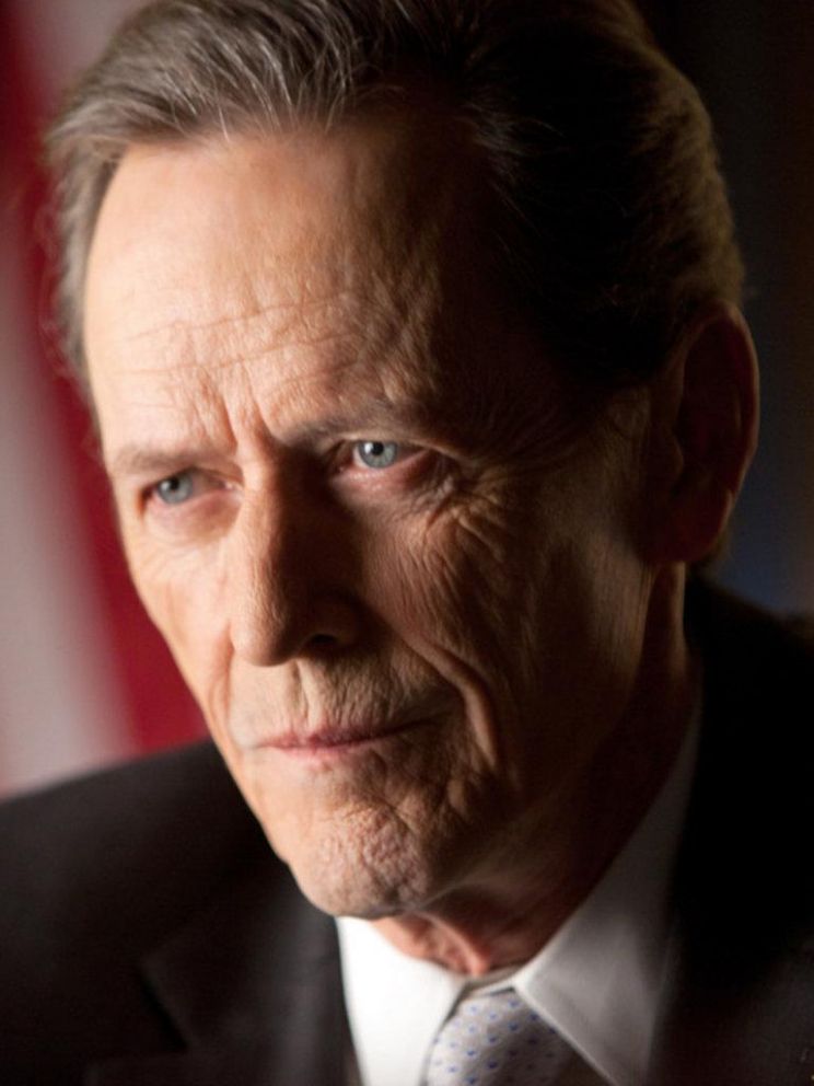 Stephen McHattie