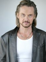 Stephen Nichols