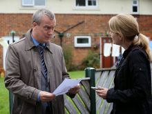 Stephen Tompkinson photo