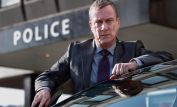 Stephen Tompkinson