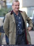 Stephen Tompkinson