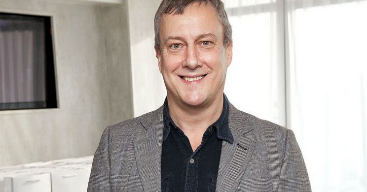 Stephen Tompkinson