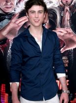 Sterling Beaumon
