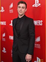 Sterling Beaumon