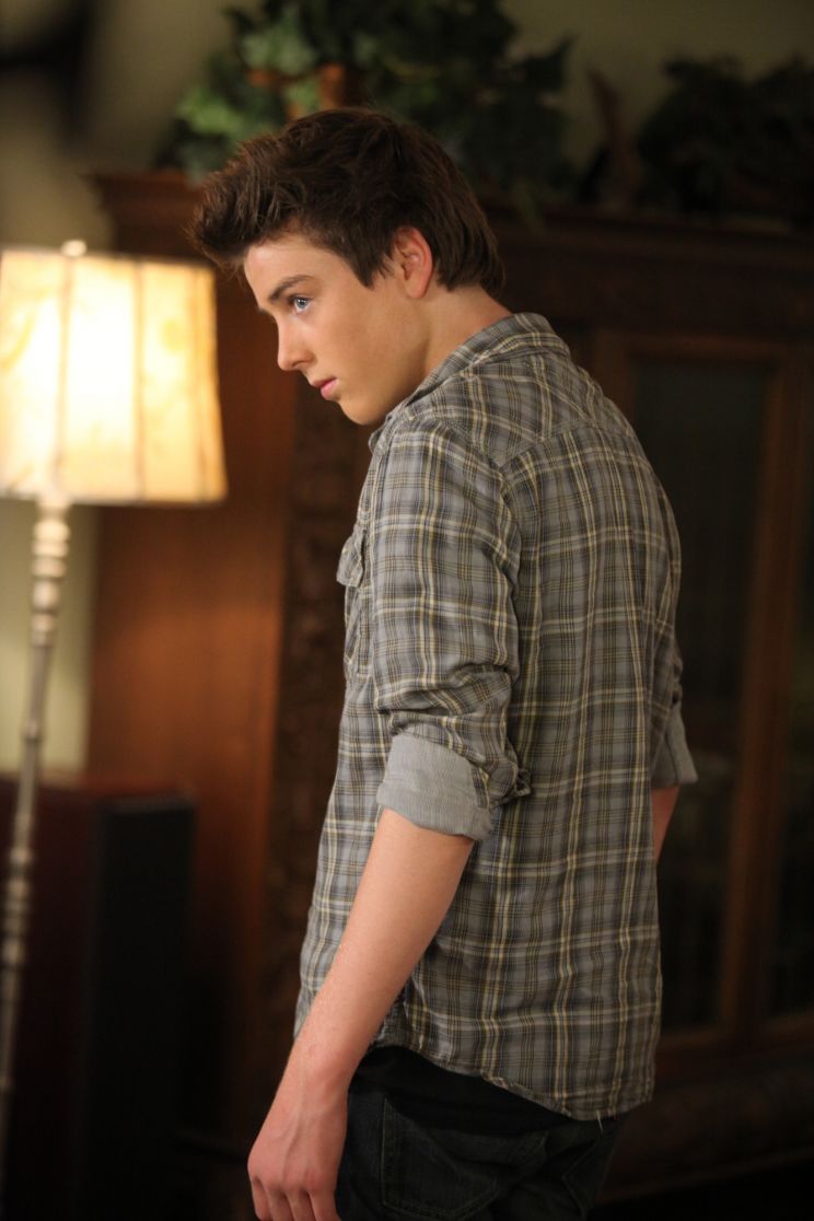 Sterling Beaumon