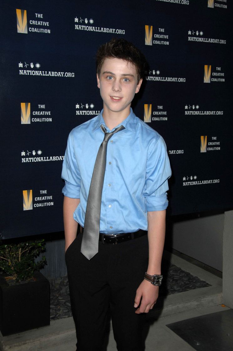 Sterling Beaumon