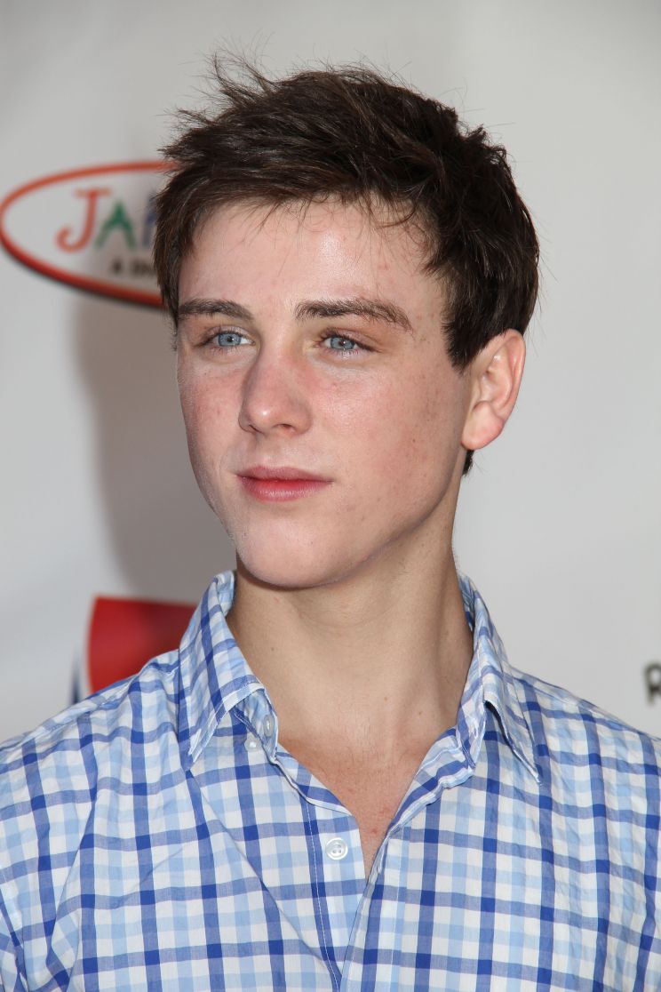 Sterling Beaumon