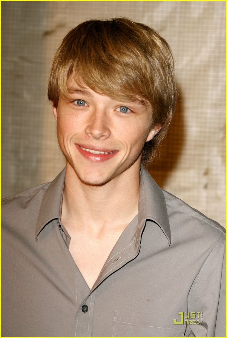 Sterling Knight