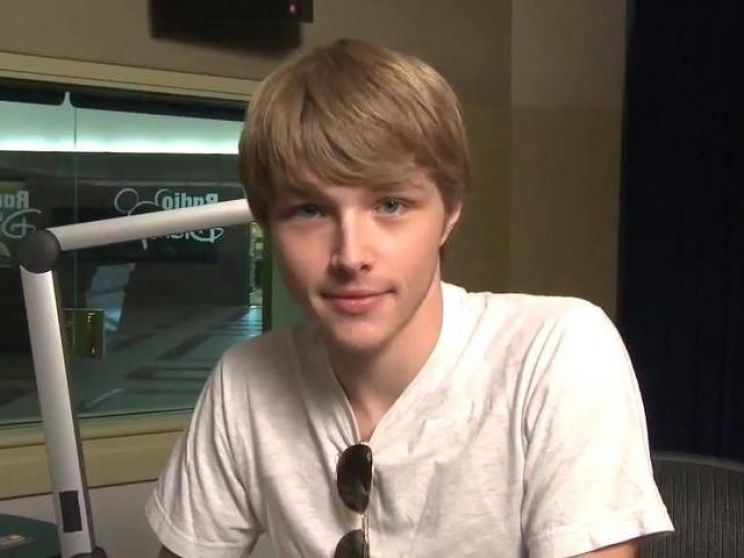 Sterling Knight