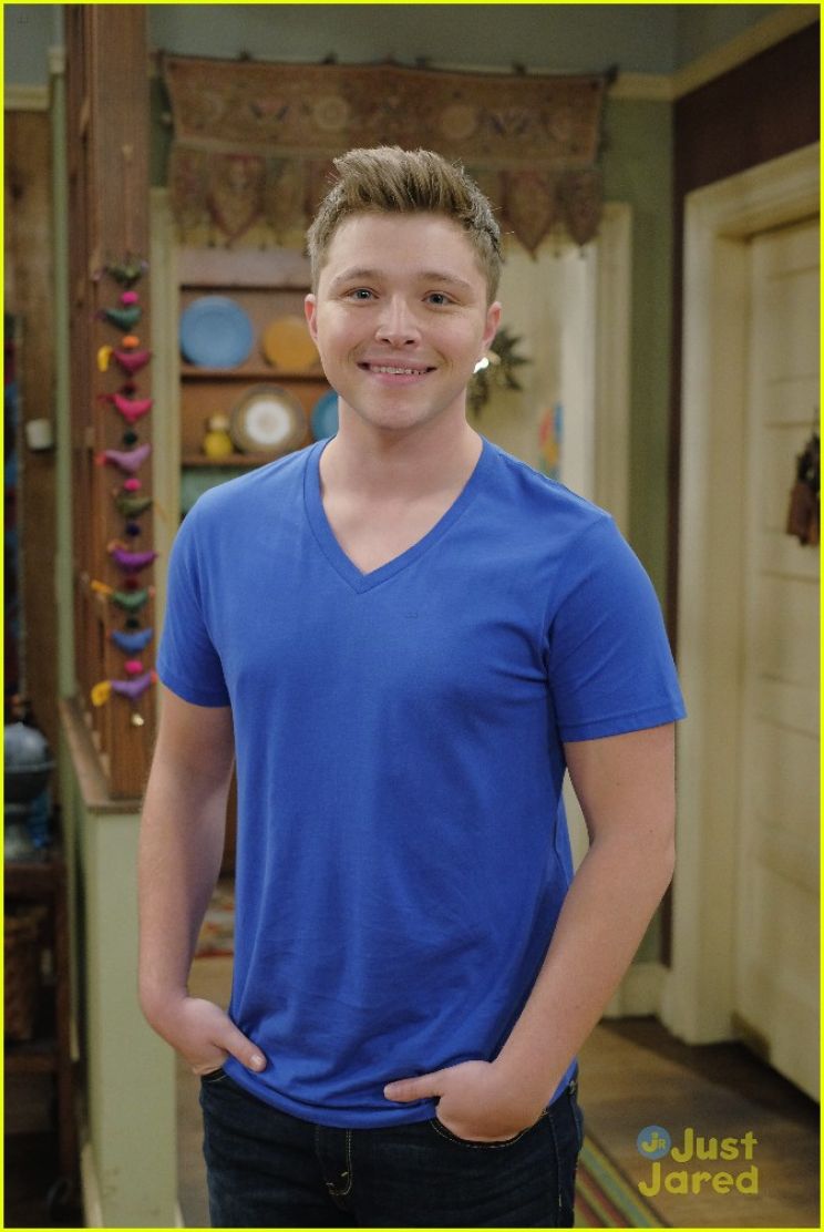 Sterling Knight