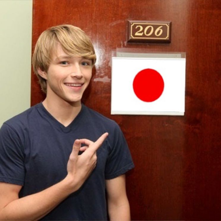 Sterling Knight