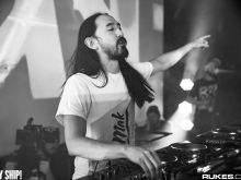 Steve Aoki