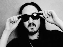 Steve Aoki