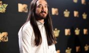 Steve Aoki