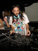 Steve Aoki